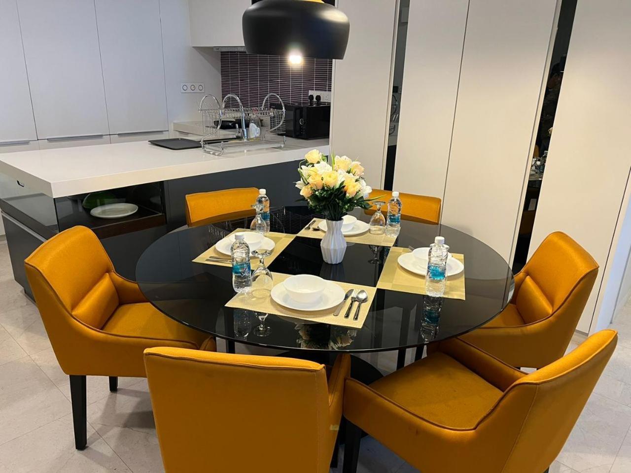 Tropicana The Residence Klcc Serviced Suites Куала Лумпур Екстериор снимка